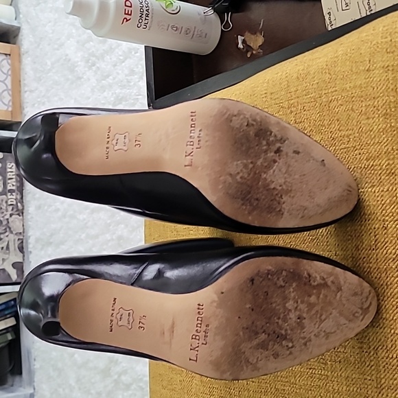L.K.Bennett pumps, 37.5 I'm European size, size 7 in US. - Picture 4 of 6